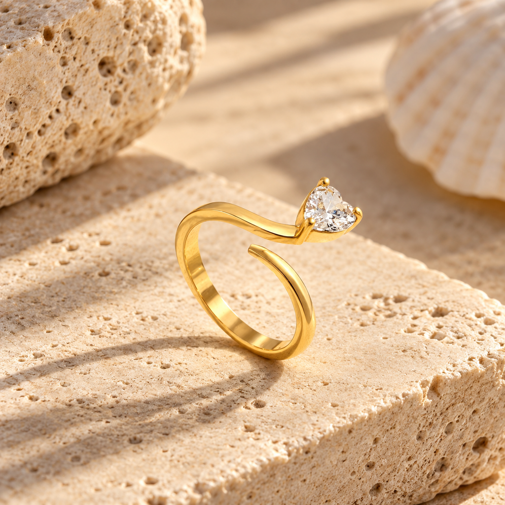Amora Heart Ring