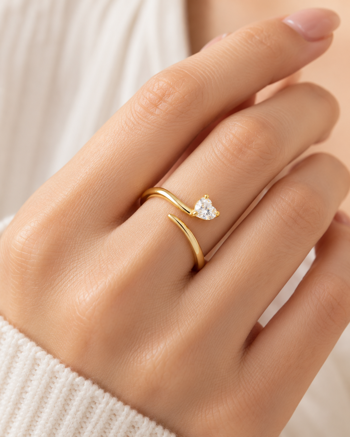 Amora Heart Ring
