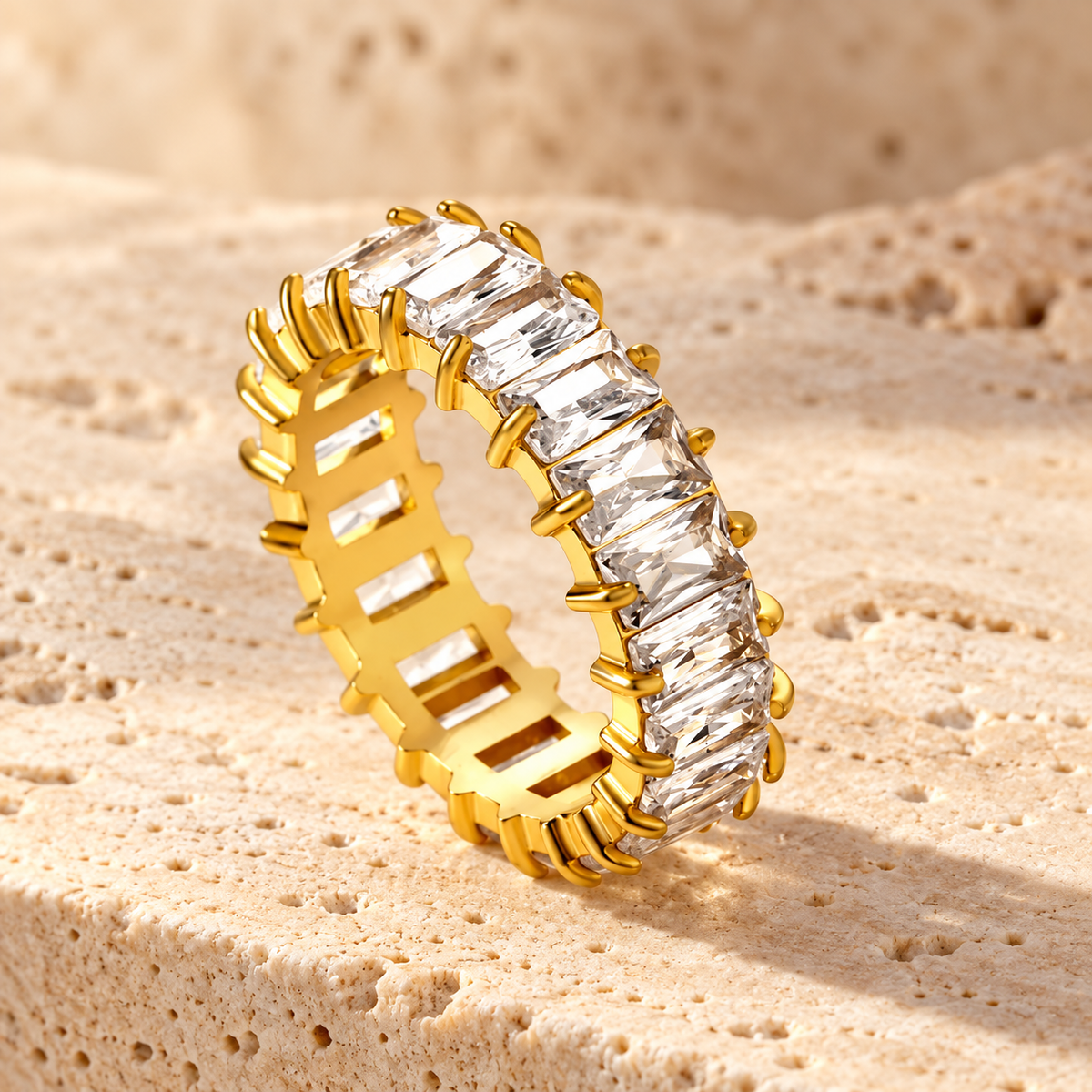 Éclat Eternity Ring